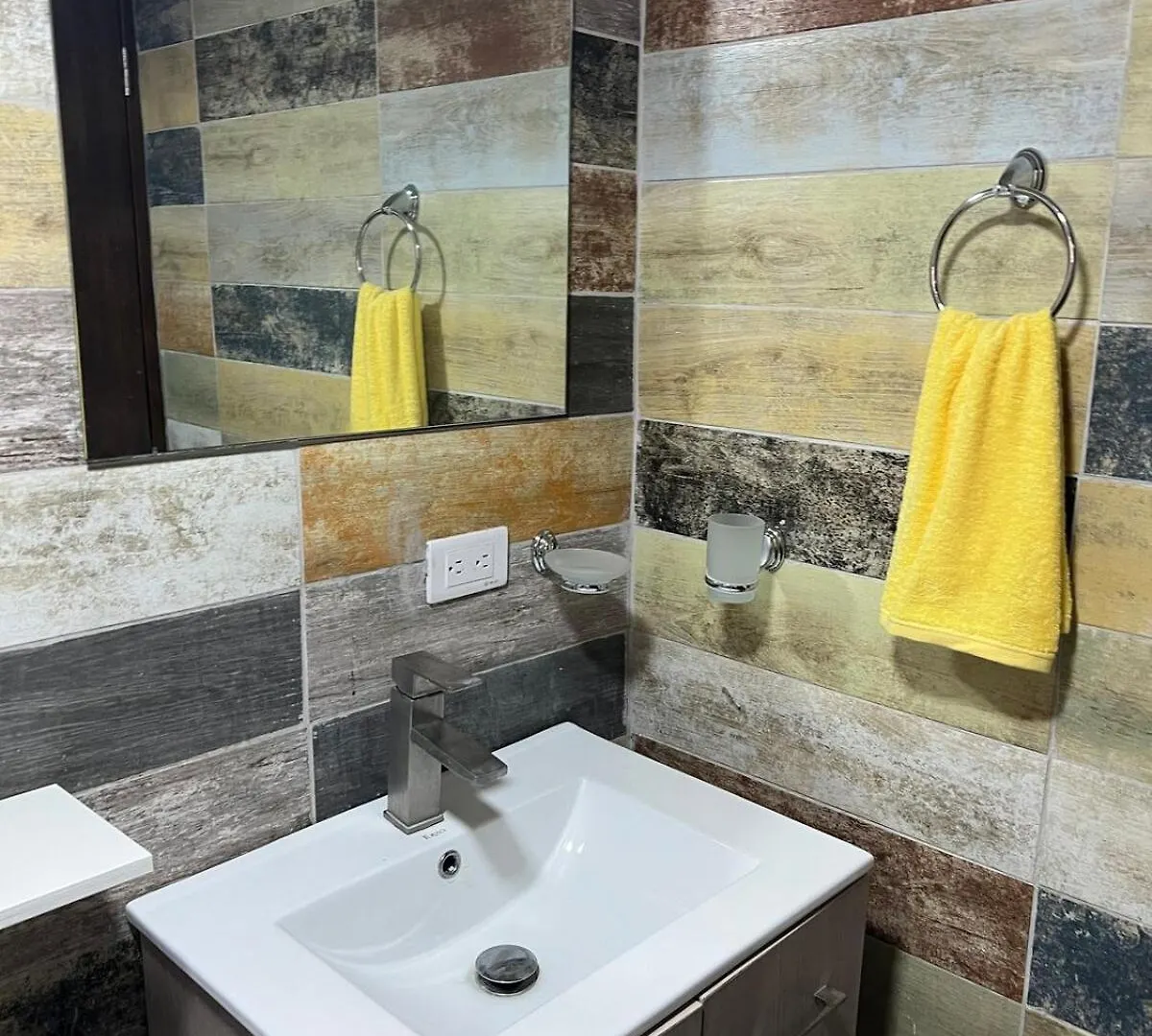 Excellent Place To Stay At Zona Colonial Santo Domingo Lägenhet
